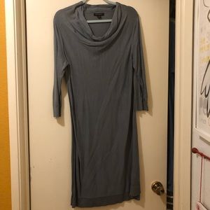 Banana Republic knit dress with drooping neckline - like new - Size XL